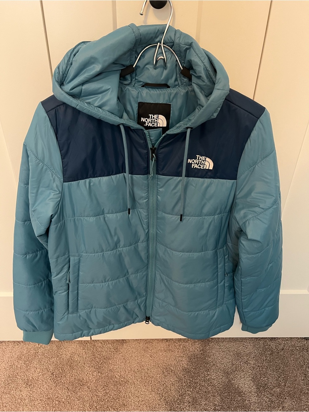 The North Face Teal & Dark Teal Insulated Jacket